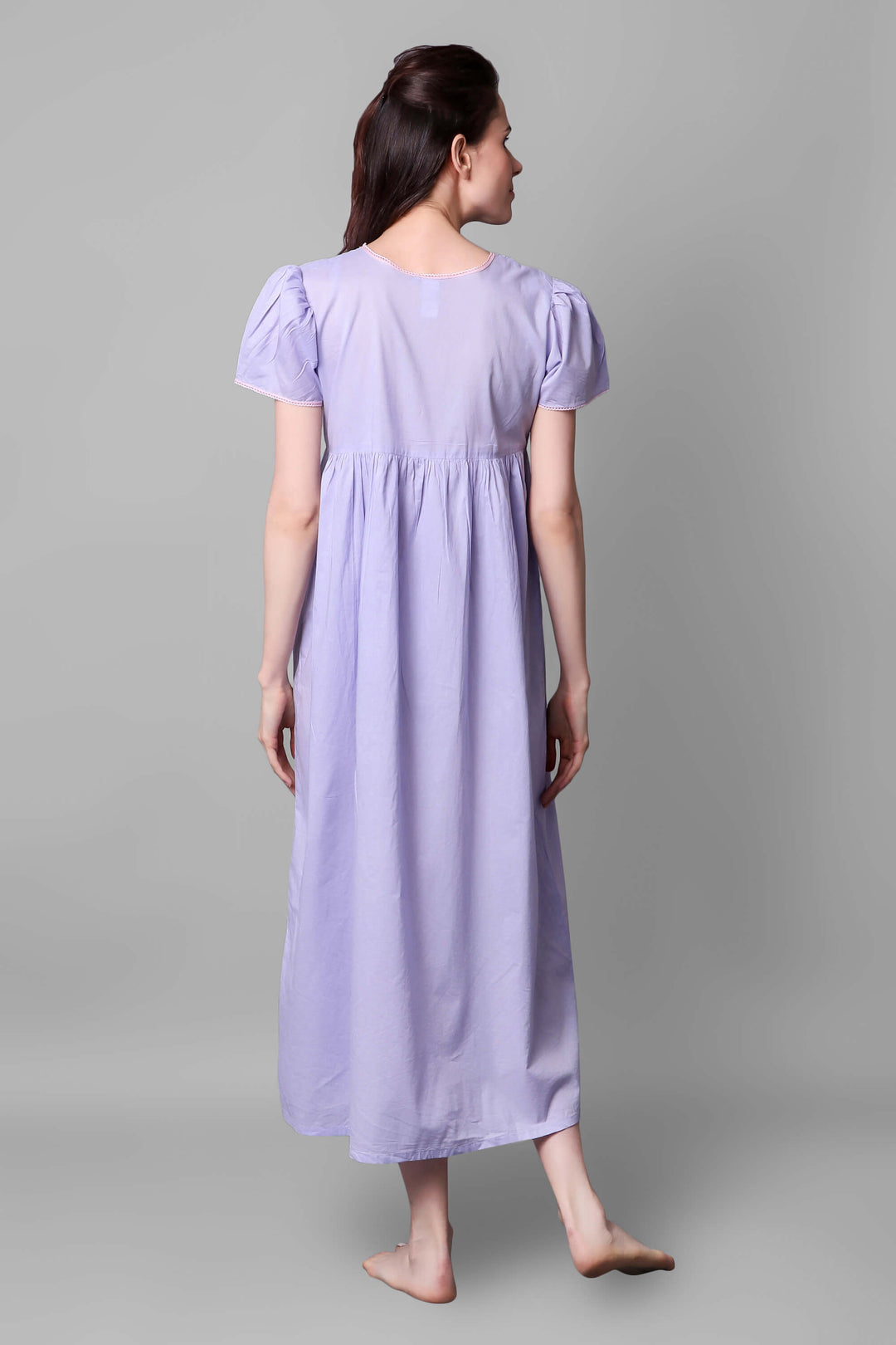 Rebecca, Nightdress