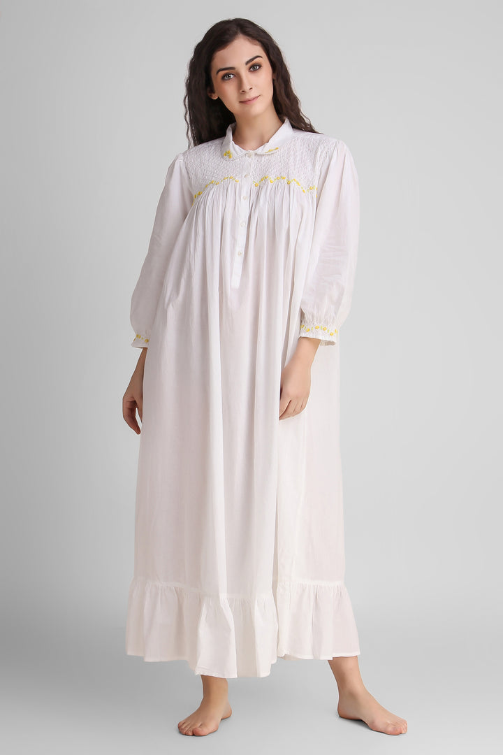 Gretel, Nightdress