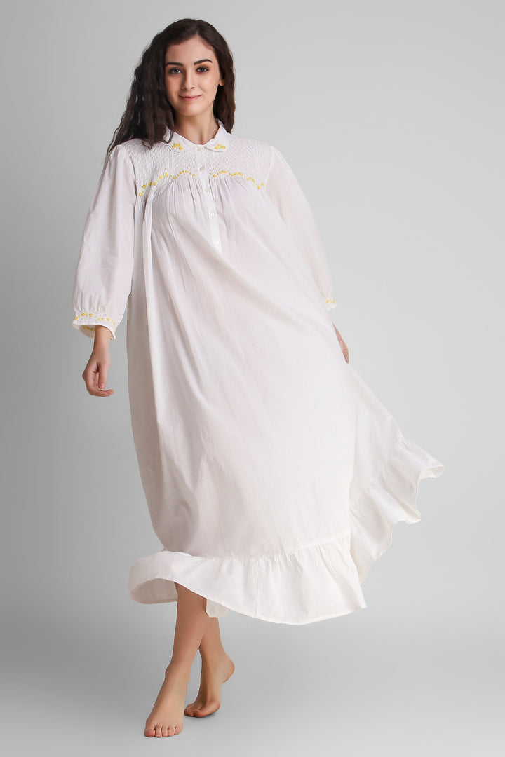 Gretel, Nightdress