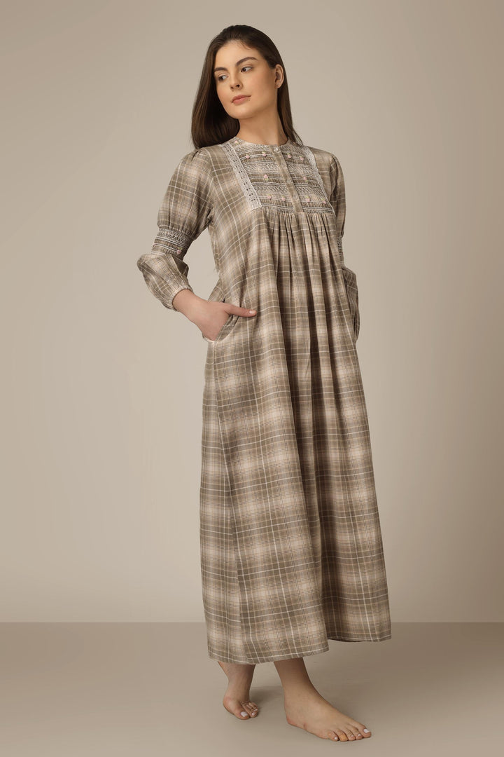 Magnolia M, Smocking Dress